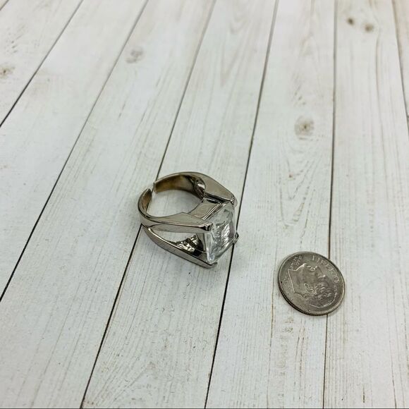 Clear Crystal Adjustable Ring - Picture 4 of 4